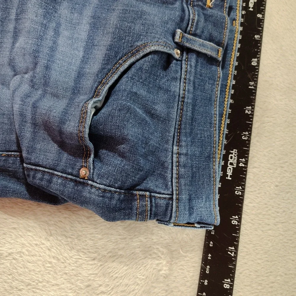 Levis Bermuda Jean Shorts Ladies 32/11 Blue Denim Outdoor Stretch Comfort Garden